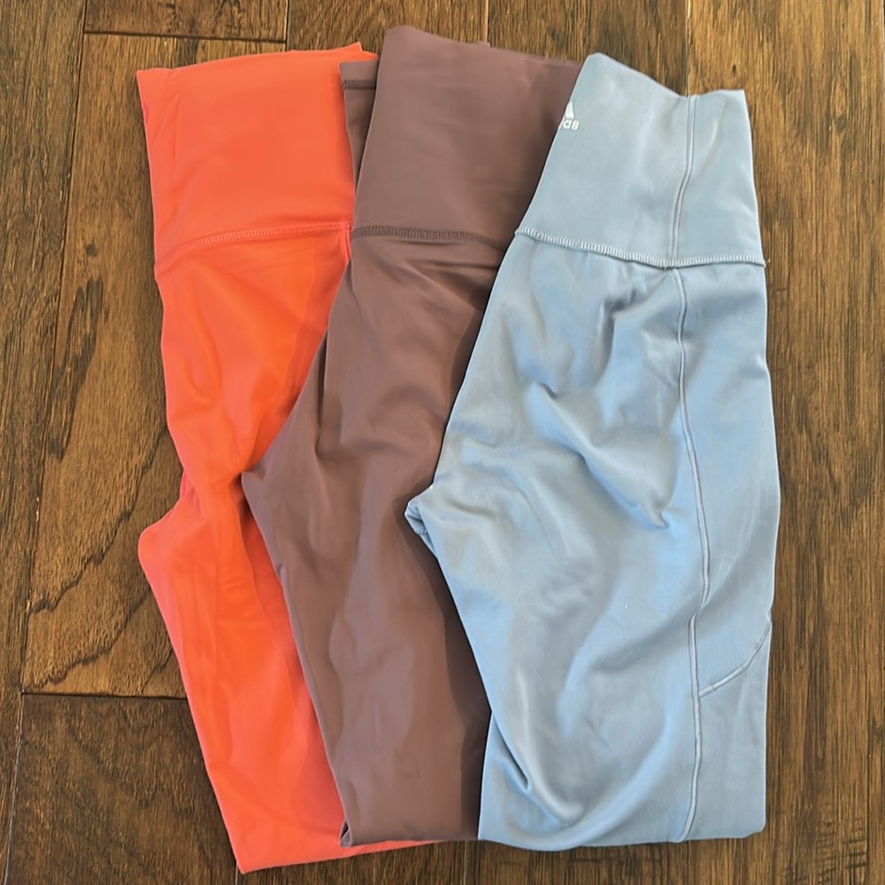 Lot of ladies size small leggings